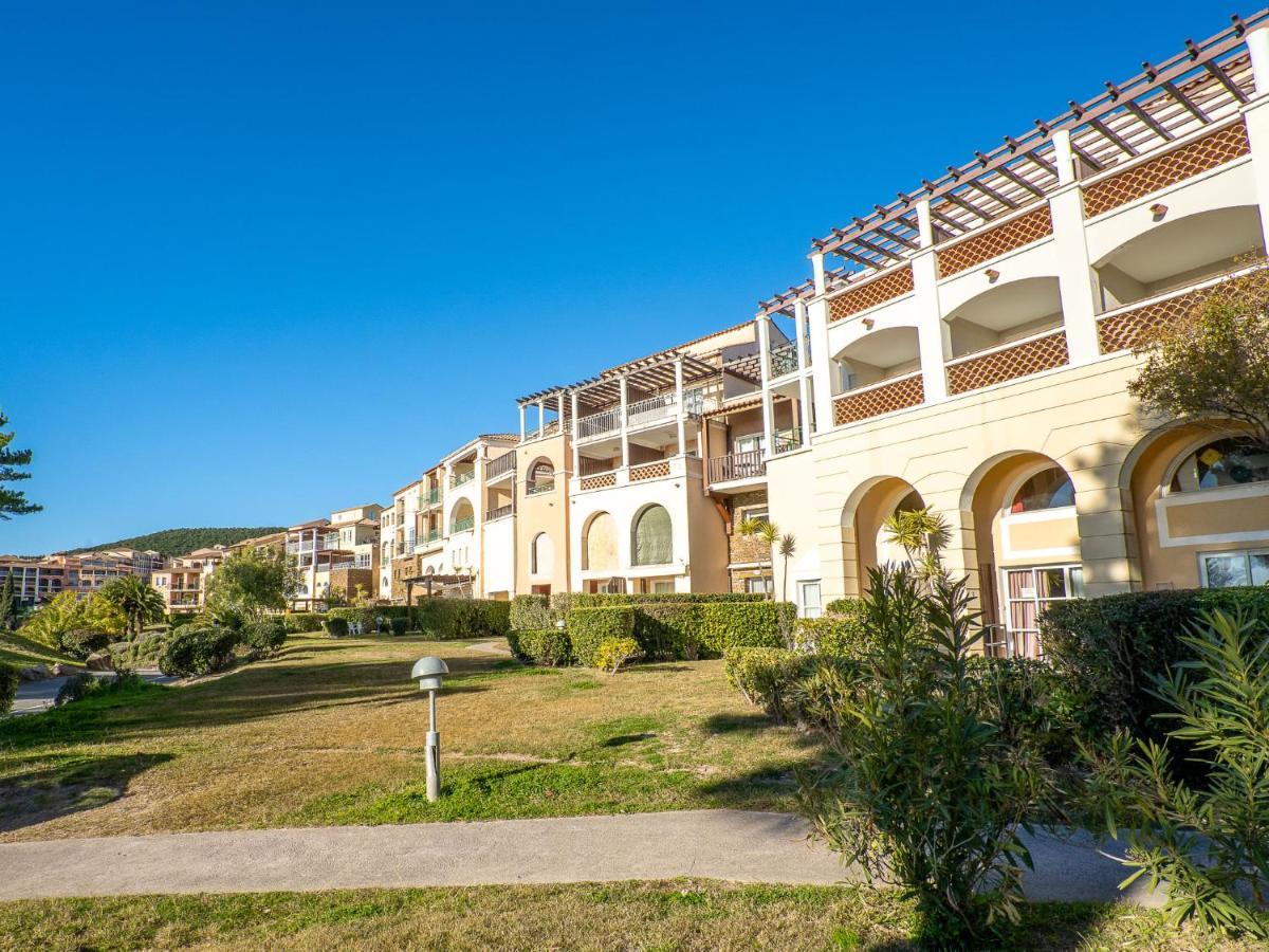 Apartment Village Cap Esterel - Le Village-52 By Interhome Сен-Рафаэль Экстерьер фото